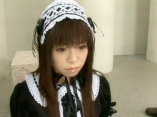 Slurping two timid thai girls' nippons on their knees